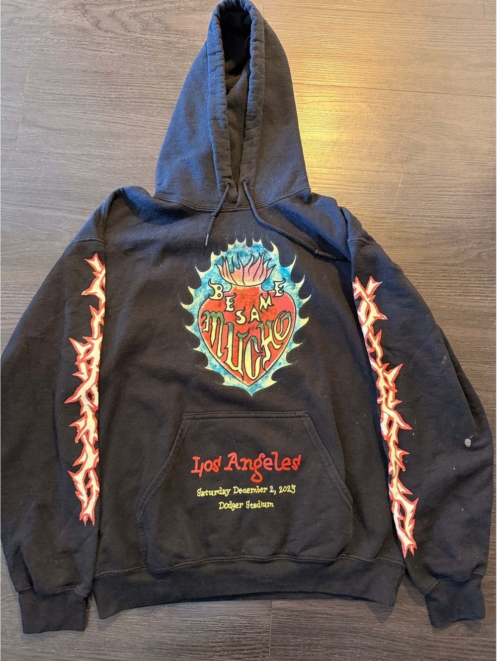 Official 2023 Besame Mucho Festival Lineup Hoodie M